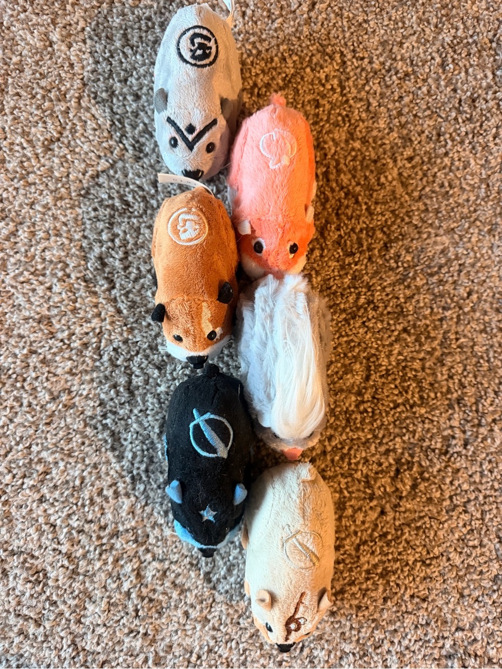 Zhu Plush Small hamsters Toy - Lot of 6- Everything is in working order - Picture 4 of 7